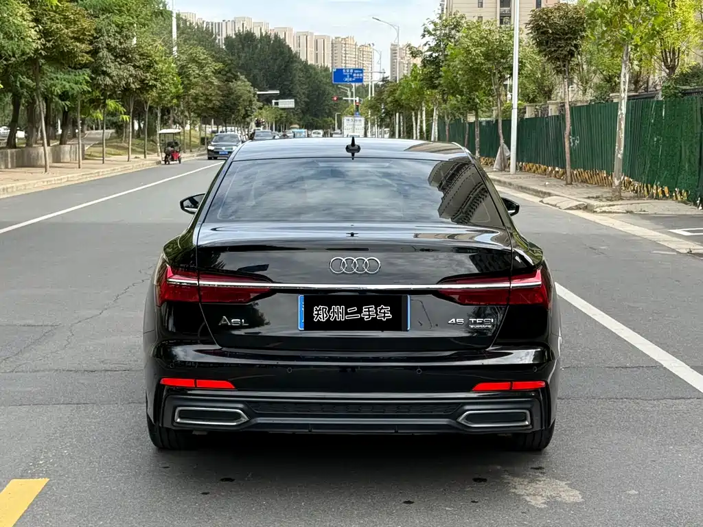 Audi A6L — фото 5