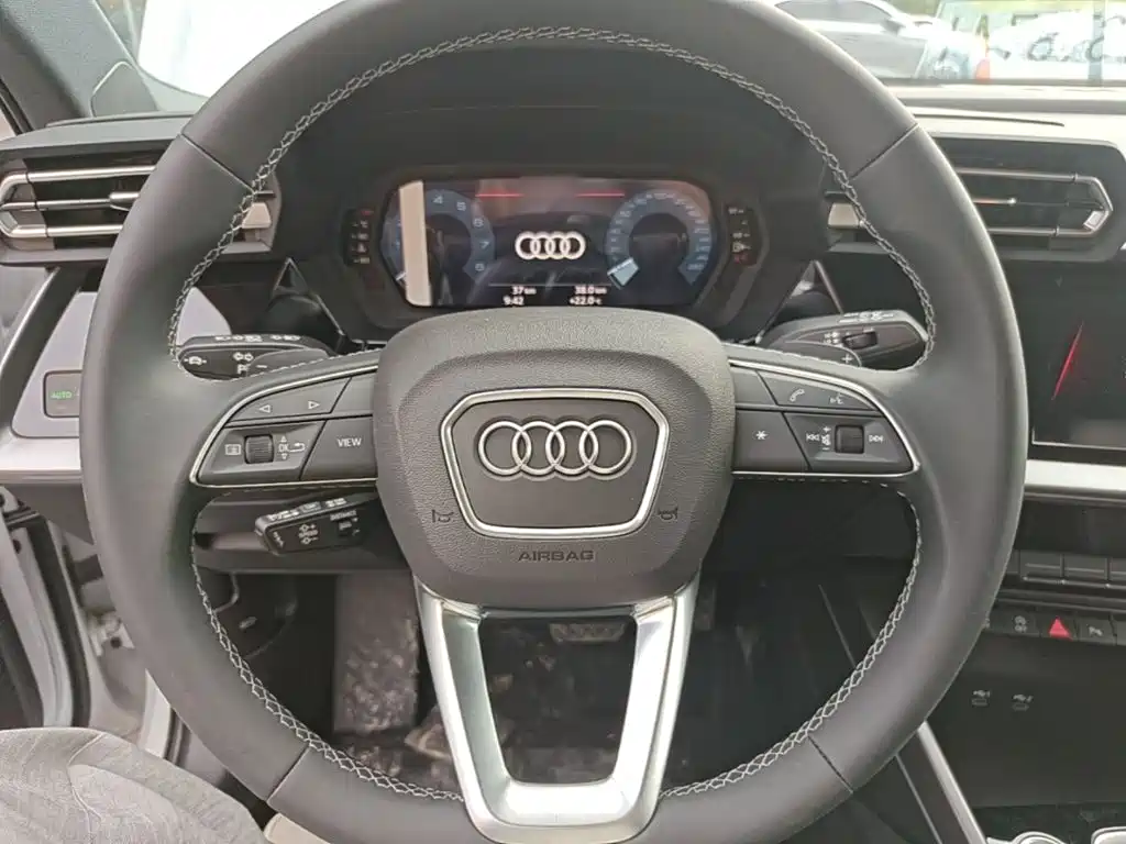Audi A3 — фото 11