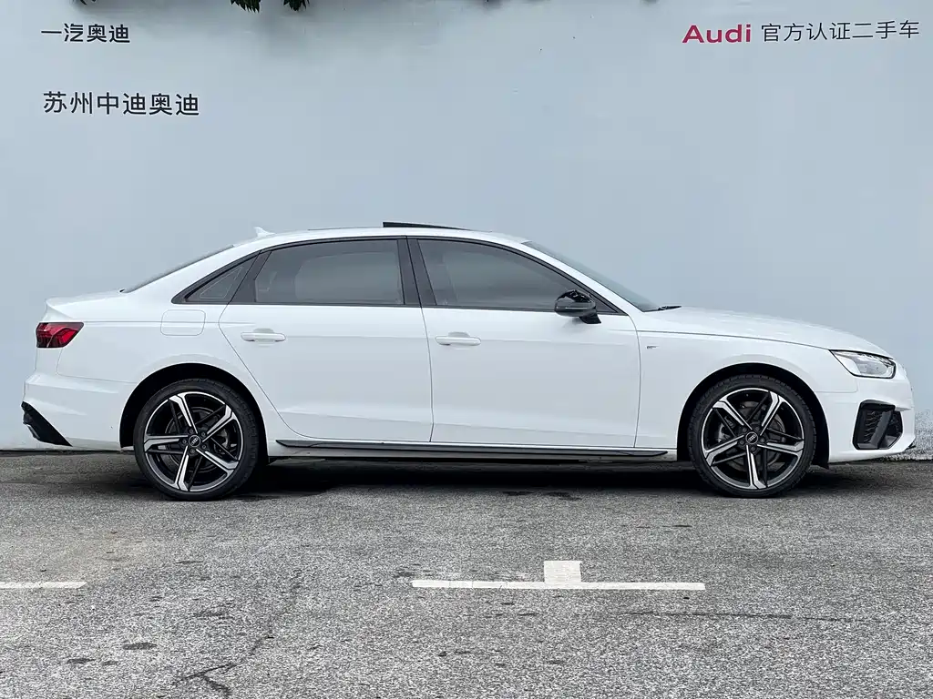 Audi A4L — фото 3