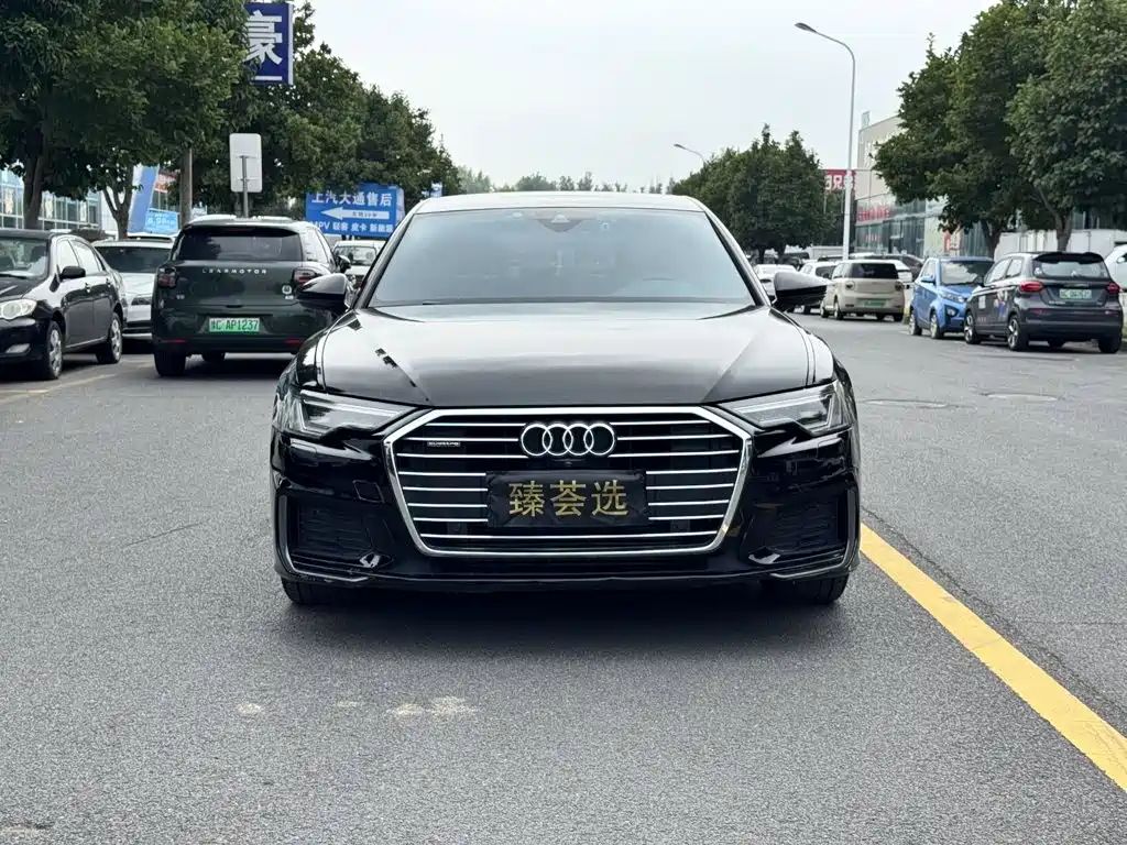 Audi A6L — фото 2