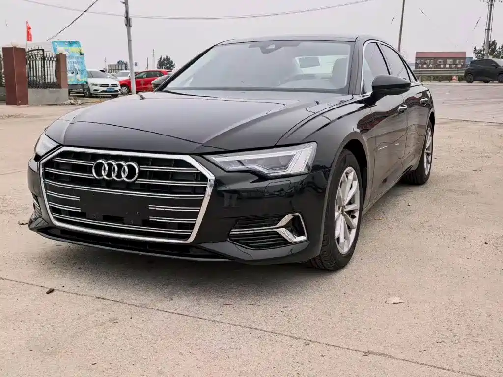 Audi A6L — фото 2
