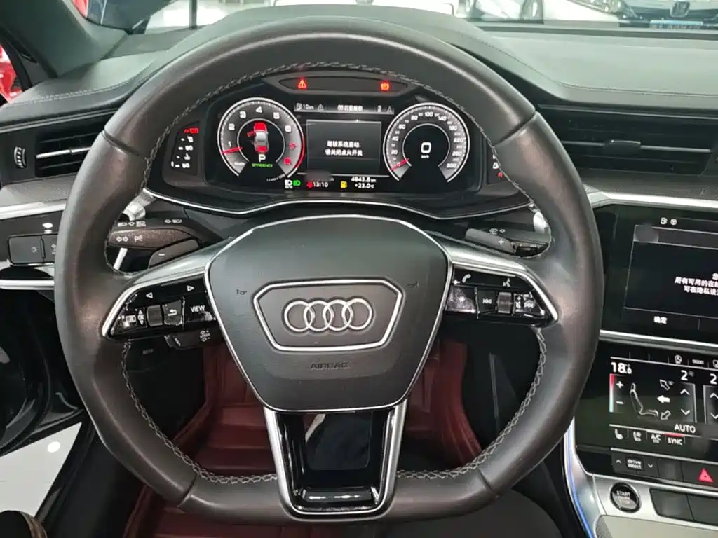 Audi A6L — фото 11
