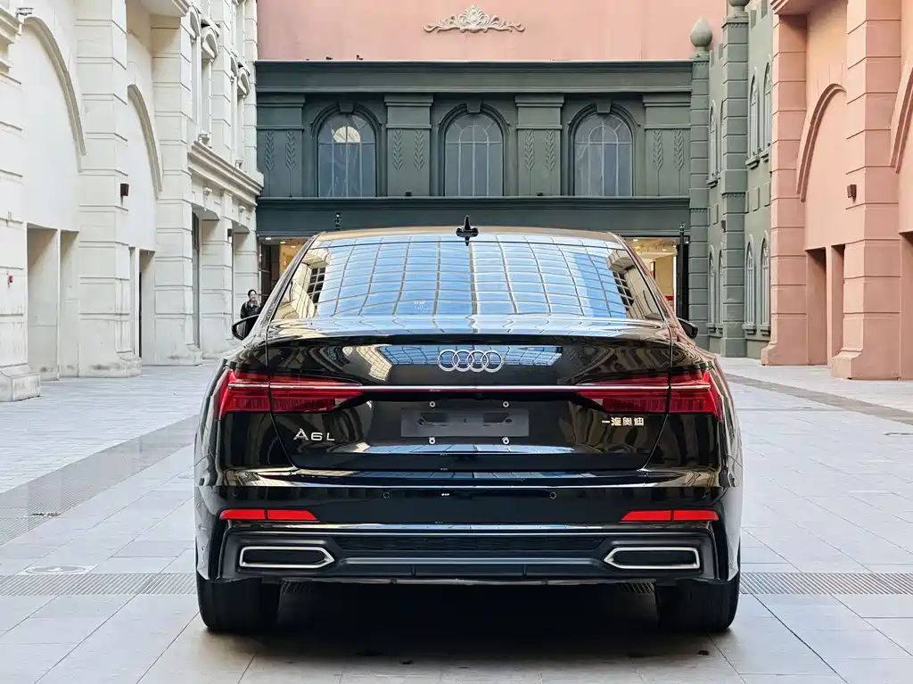 Audi A6L — фото 6