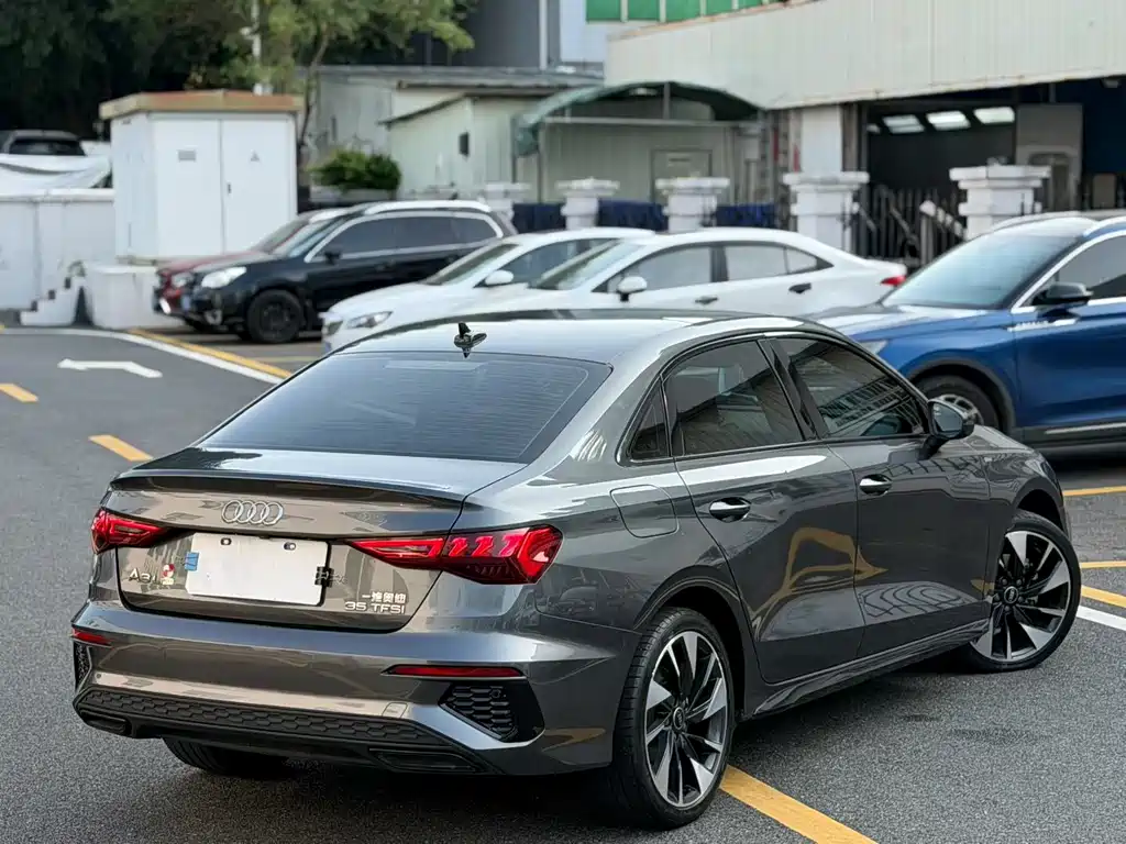 Audi A3 — фото 18