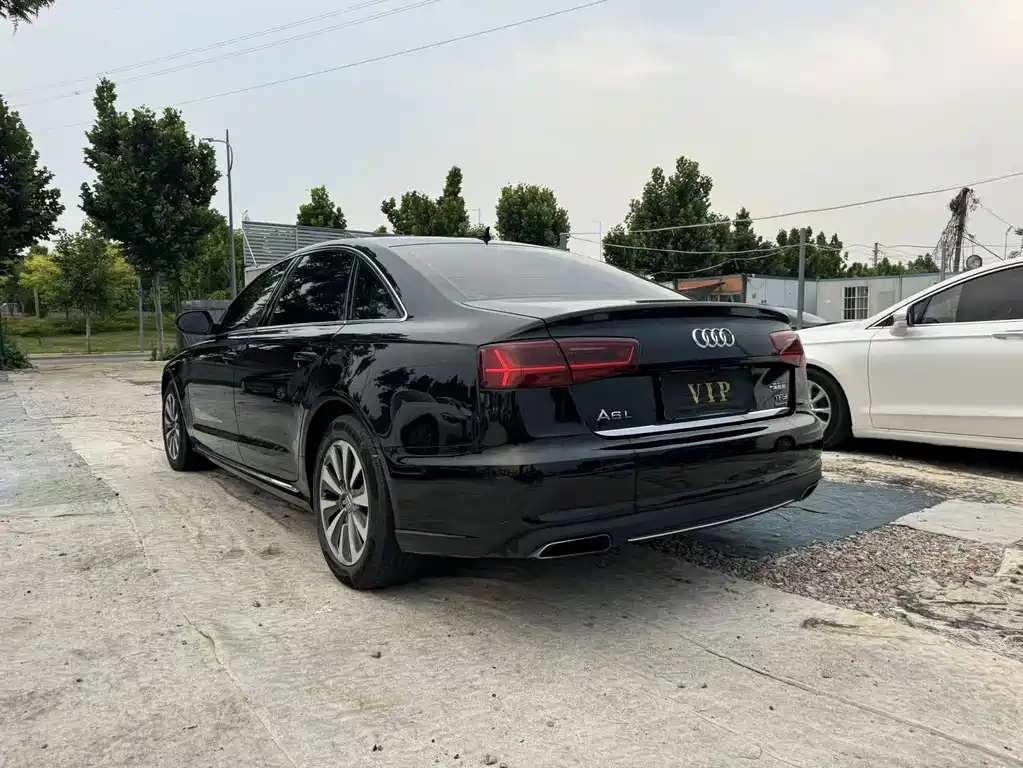 Audi A6L — фото 7