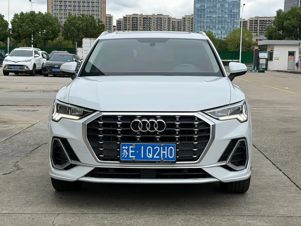 Audi Q3 — фото 2