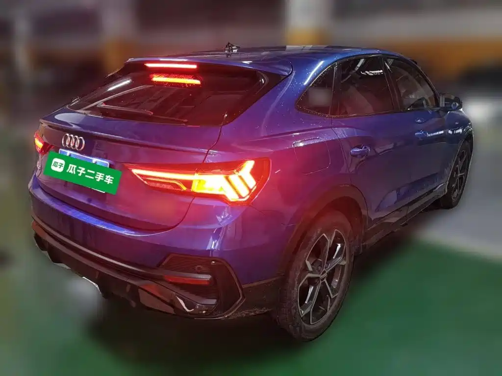 Audi Q3 Sportback — фото 4