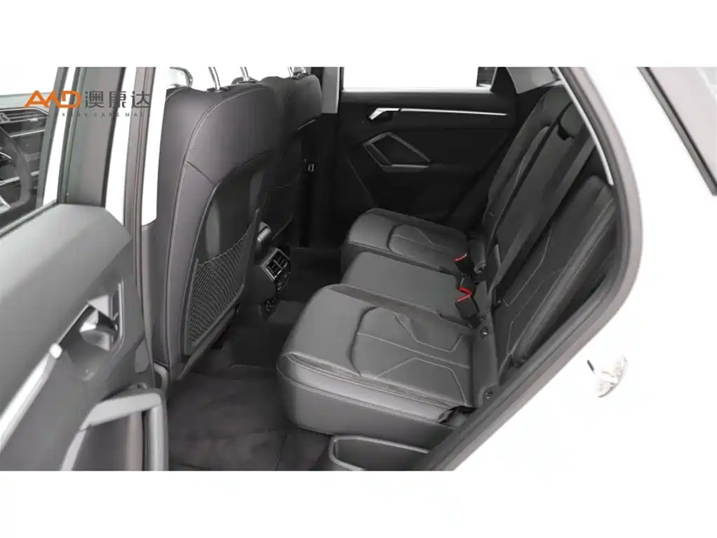 Audi Q3 Sportback — фото 7