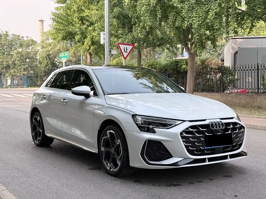 Audi A3 — фото 3