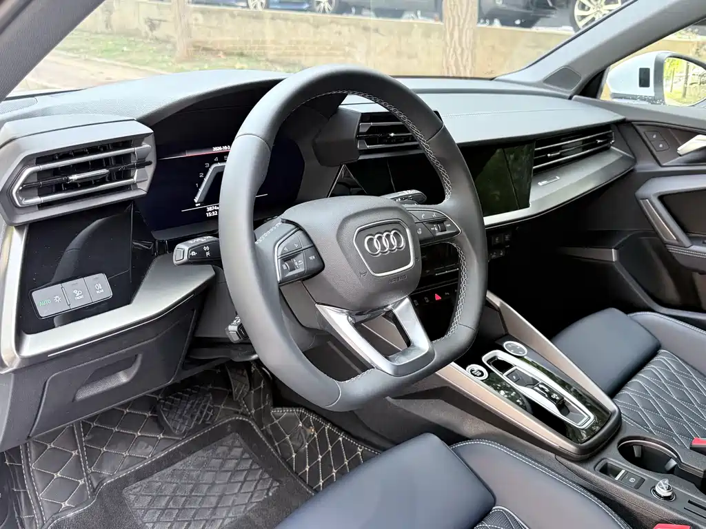 Audi A3 — фото 10