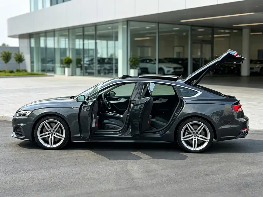 Audi A5 (Import) — фото 3