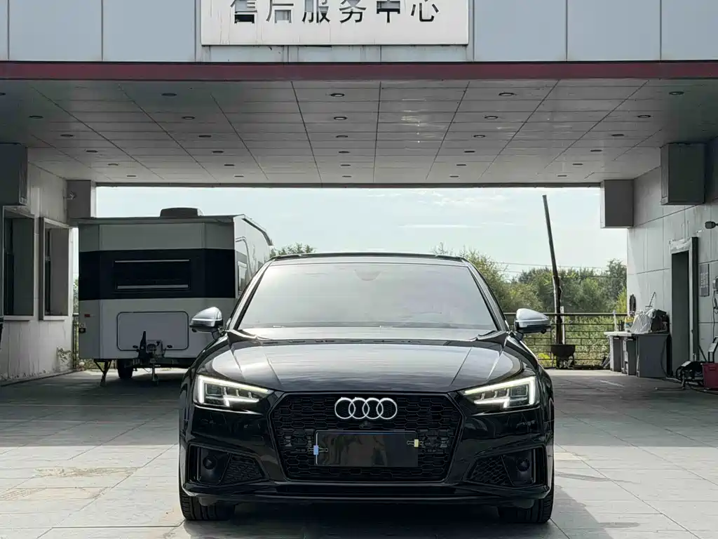 Audi S4 — фото 3