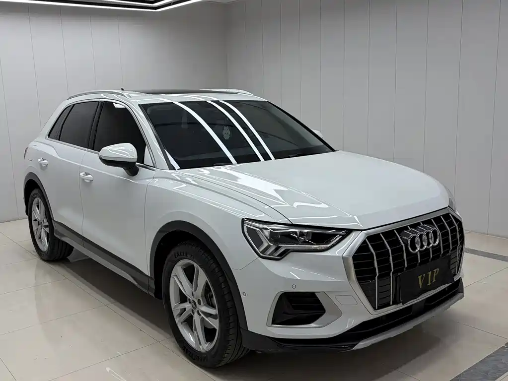 Audi Q3 — фото 3
