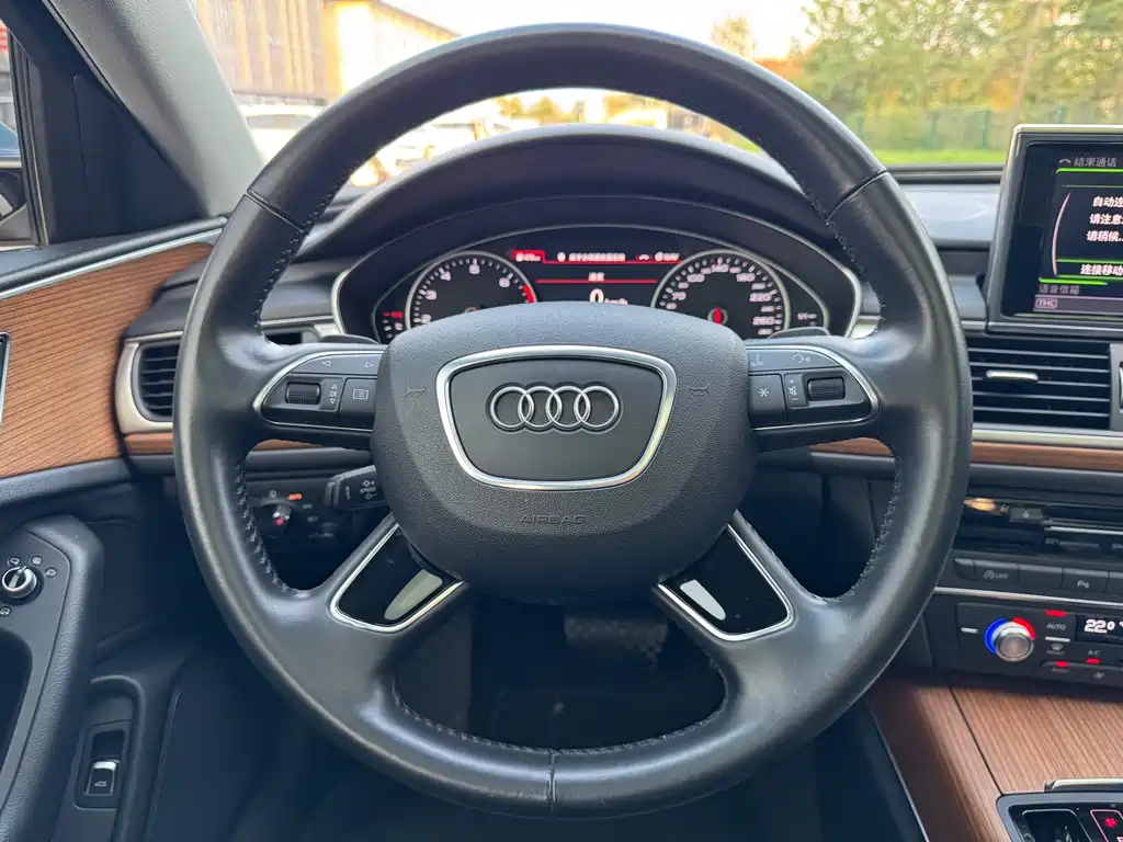 Audi A6L — фото 5