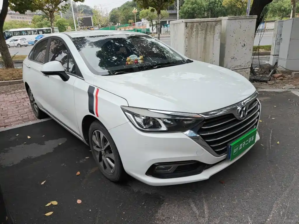 BAIC Senova D50 — фото 4