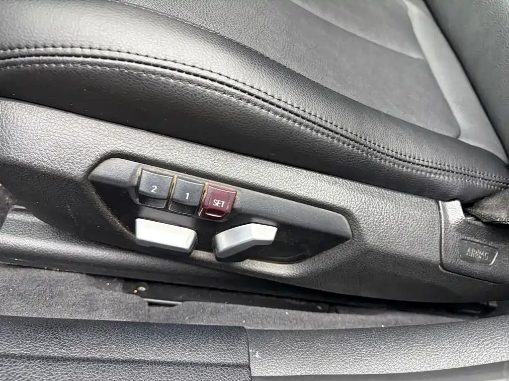 BMW 3 Series — фото 14