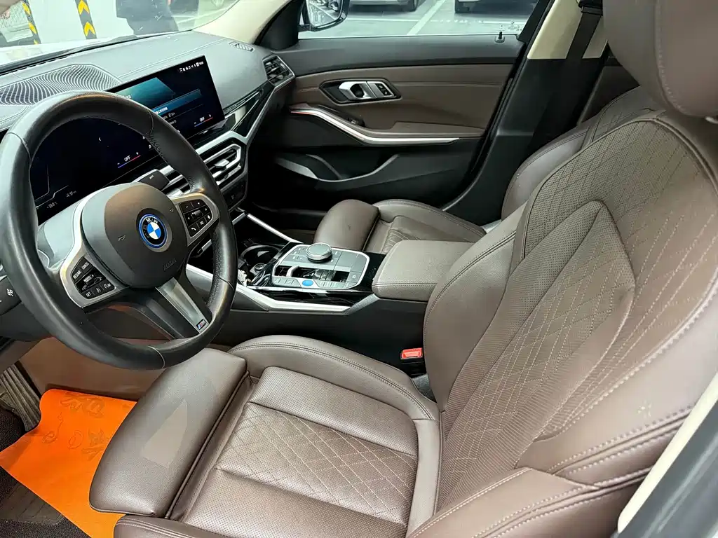 BMW i3 — фото 10