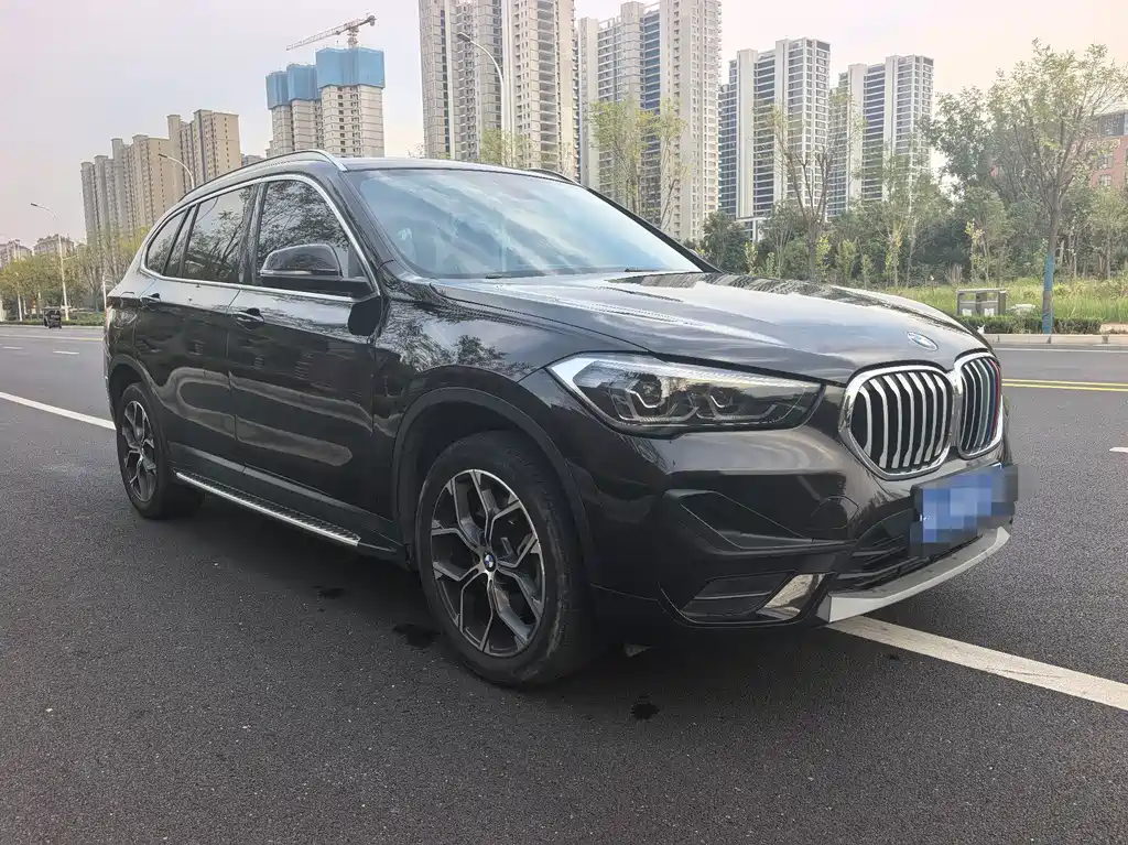 BMW X1 — фото 3