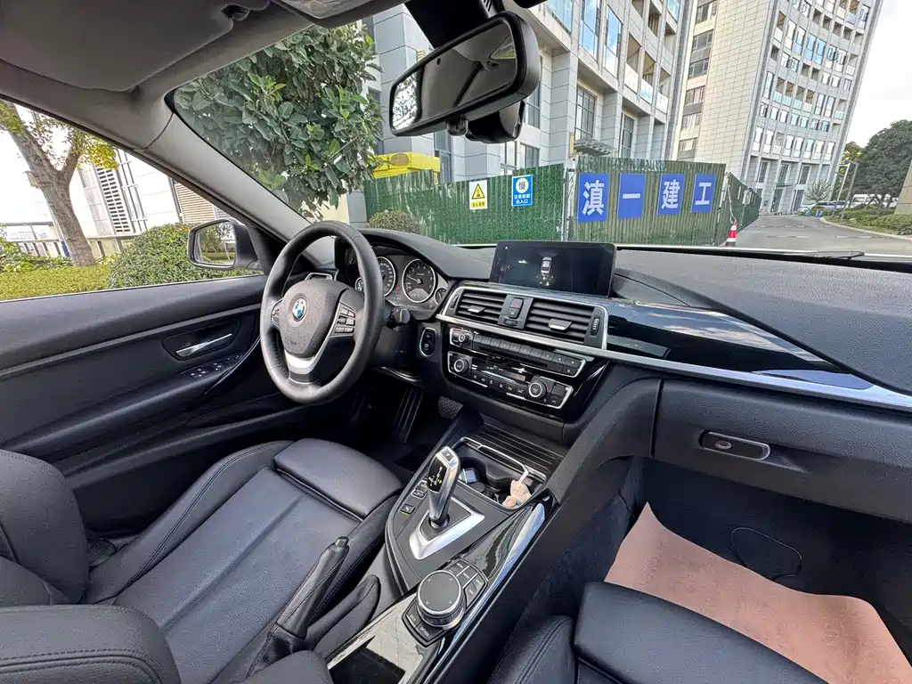 BMW 3 Series — фото 26