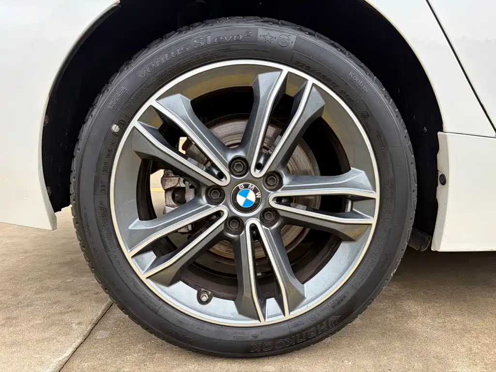 BMW 1 Series — фото 20