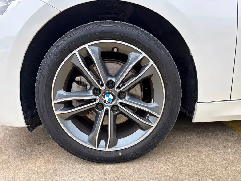 BMW 1 Series — фото 22