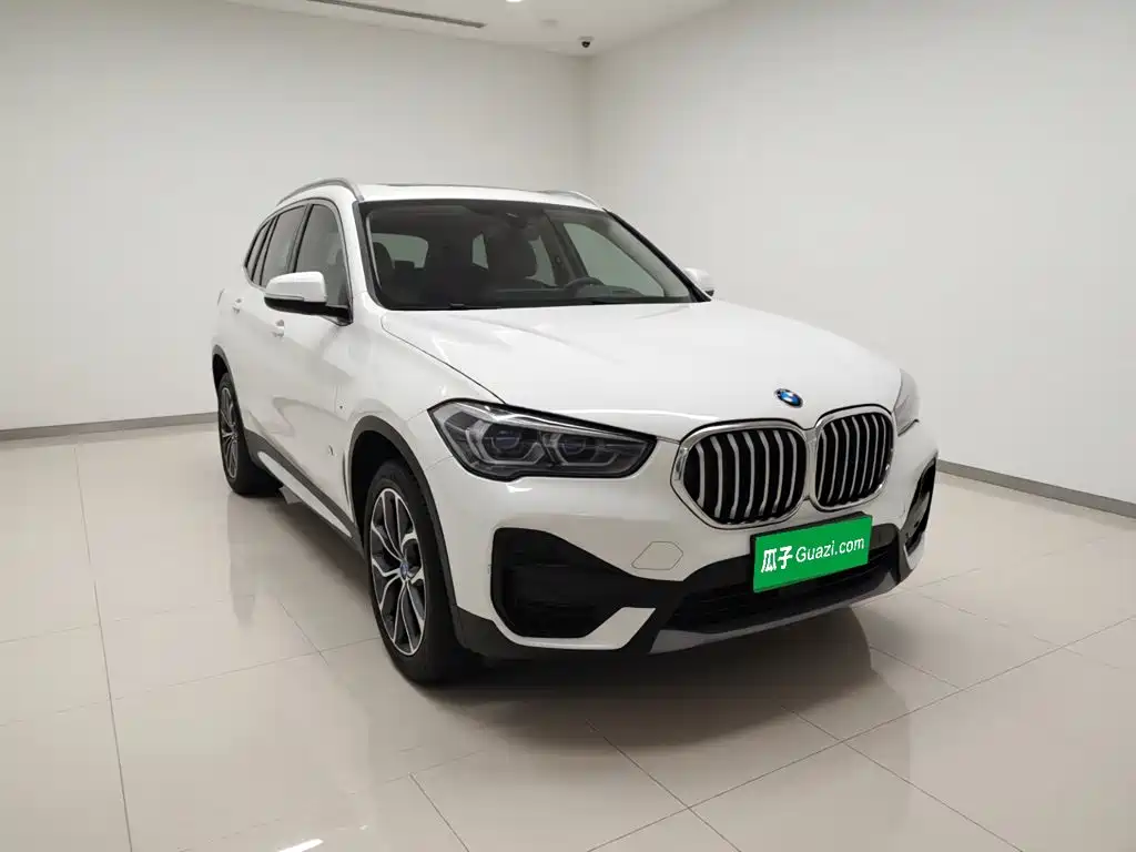 BMW X1 — фото 3