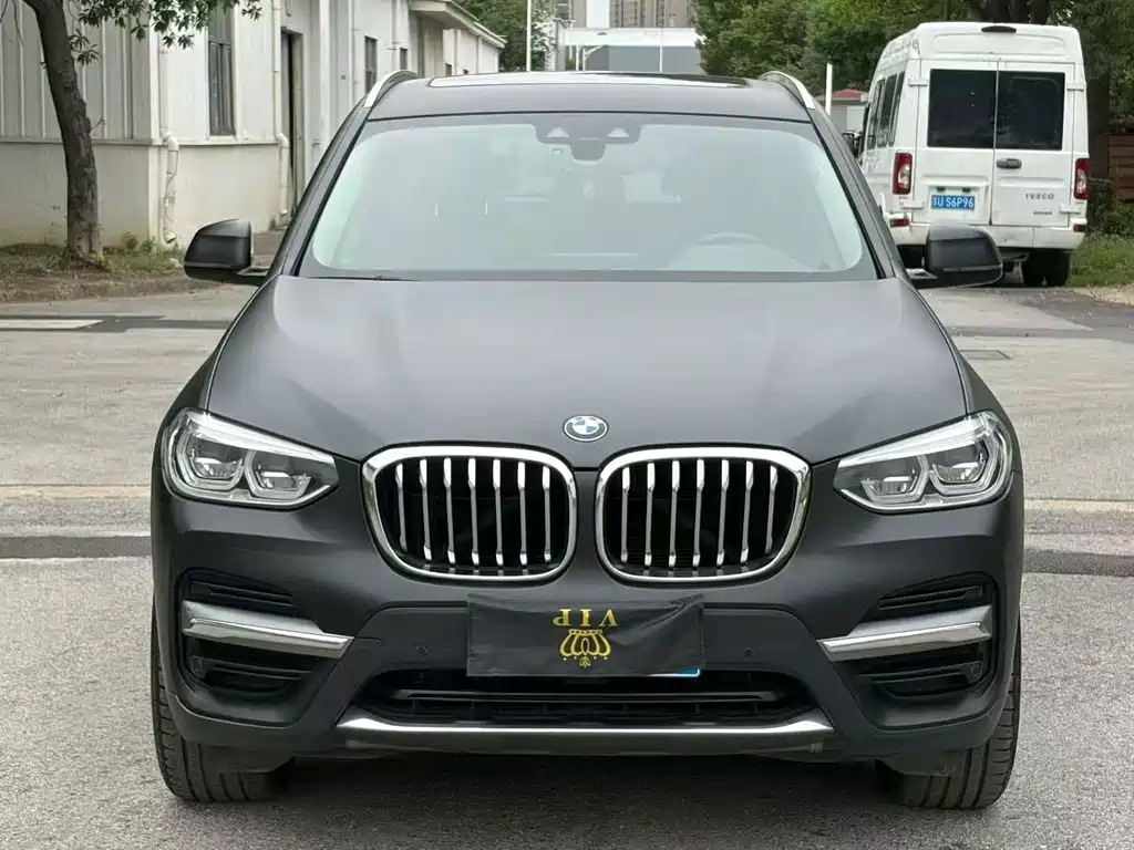 BMW X3 — фото 2