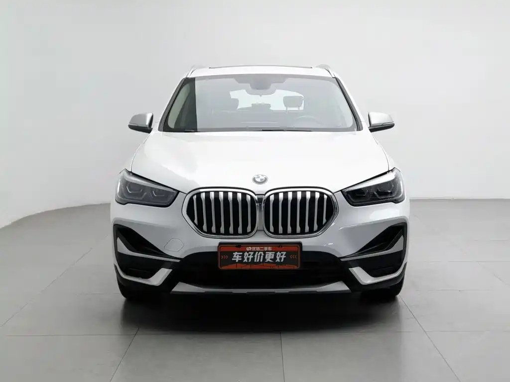 BMW X1 — фото 3