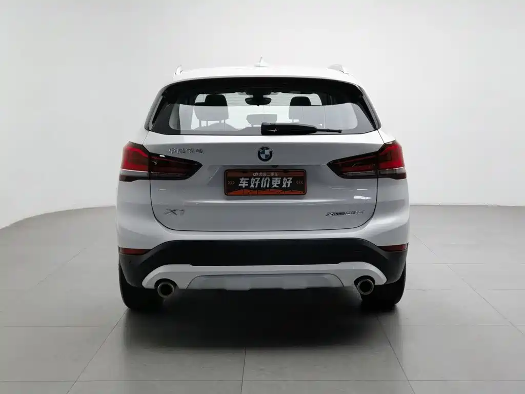 BMW X1 — фото 4