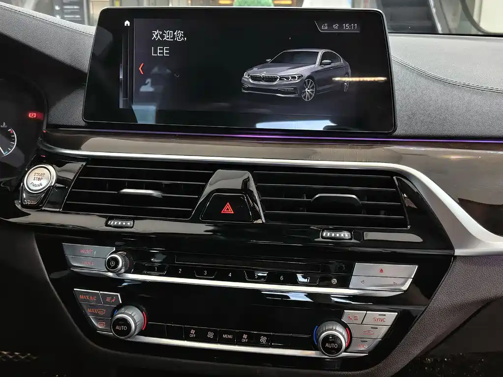 BMW 5 Series — фото 11