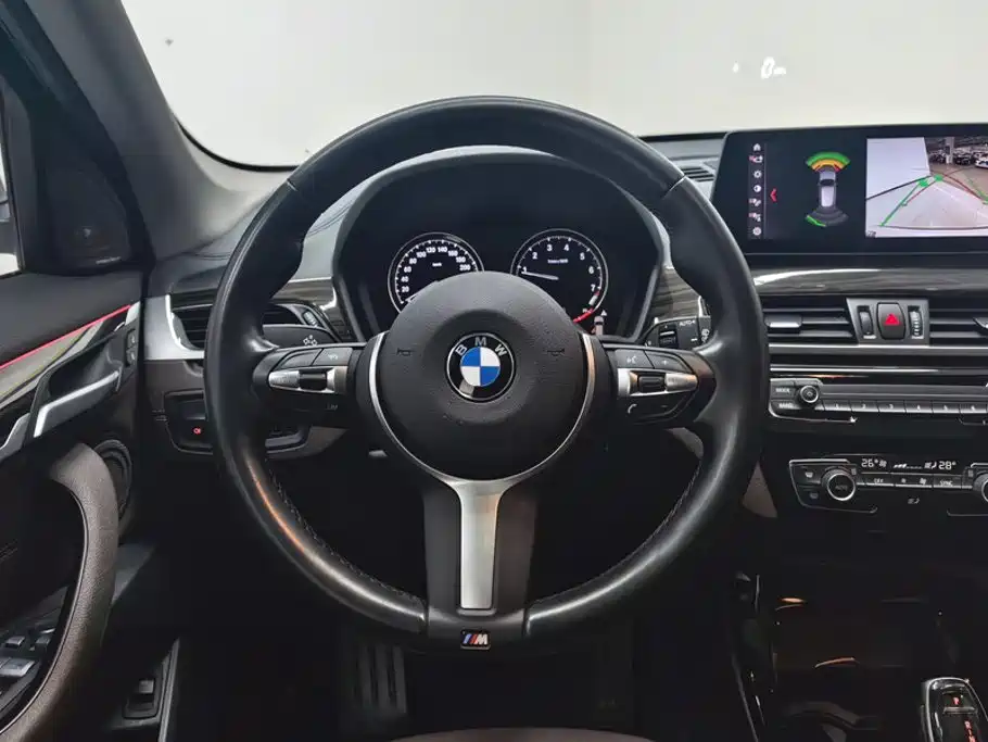 BMW X1 — фото 15