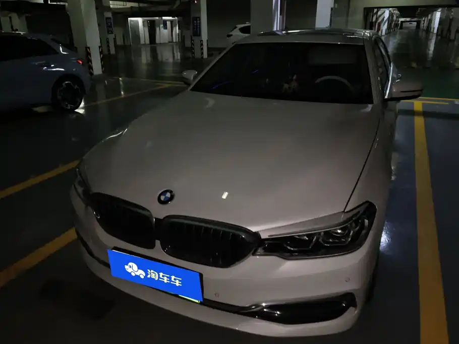 BMW 5 Series New Energy — фото 2
