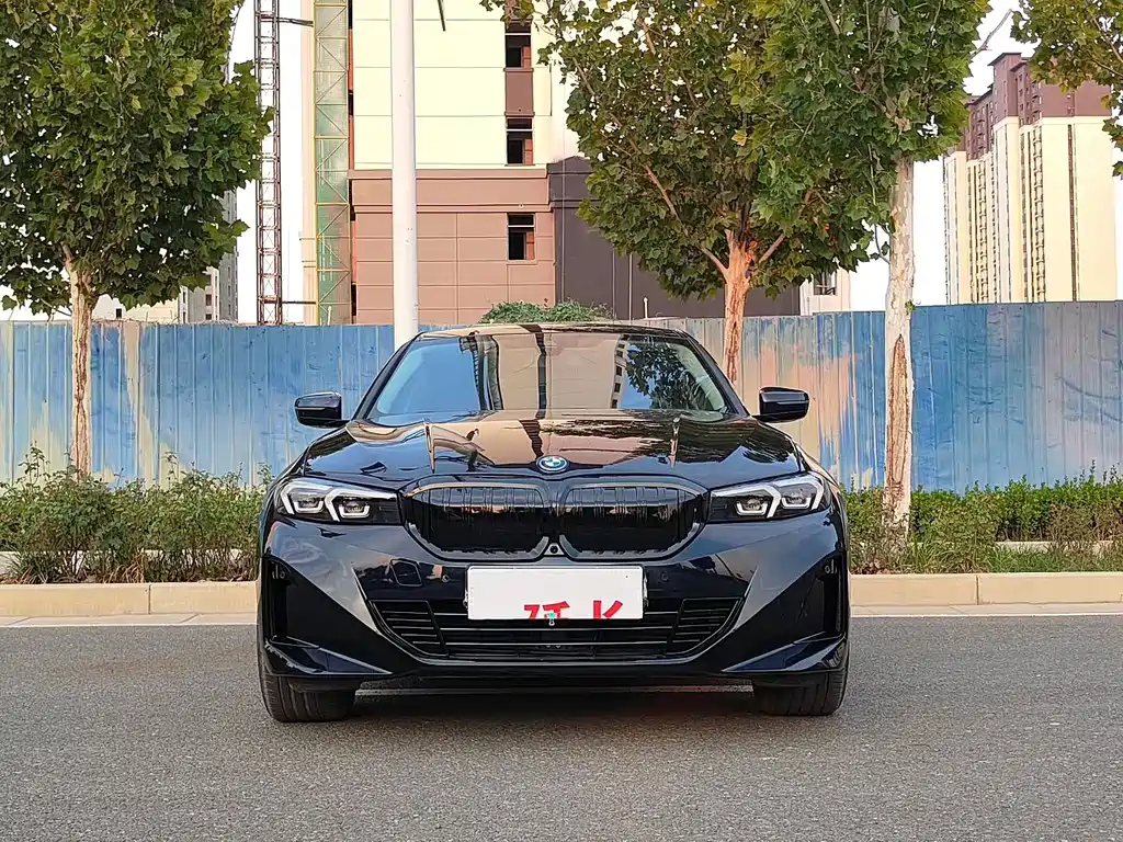 BMW i3 — фото 2