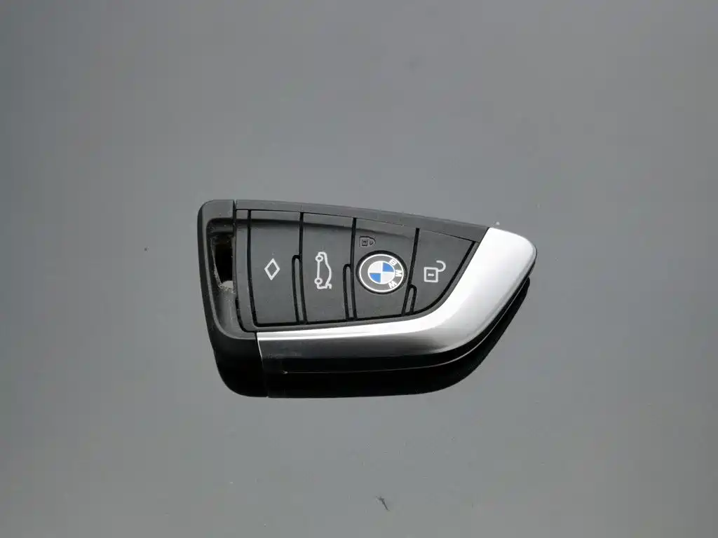 BMW X3 — фото 19