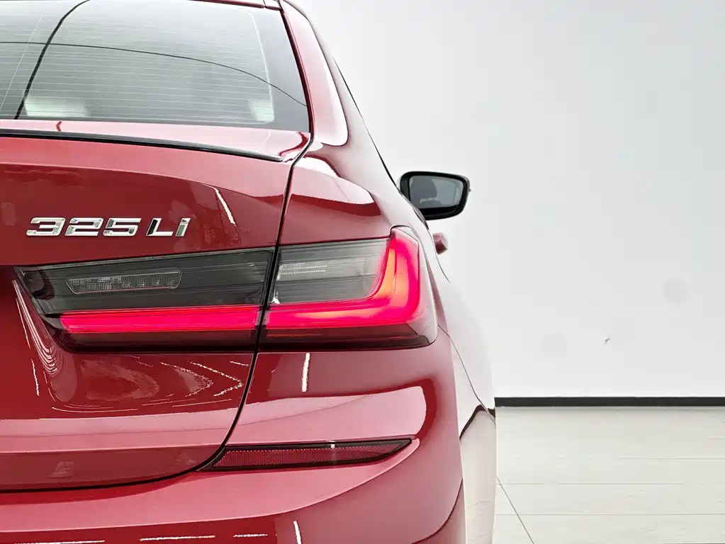 BMW 3 Series — фото 14