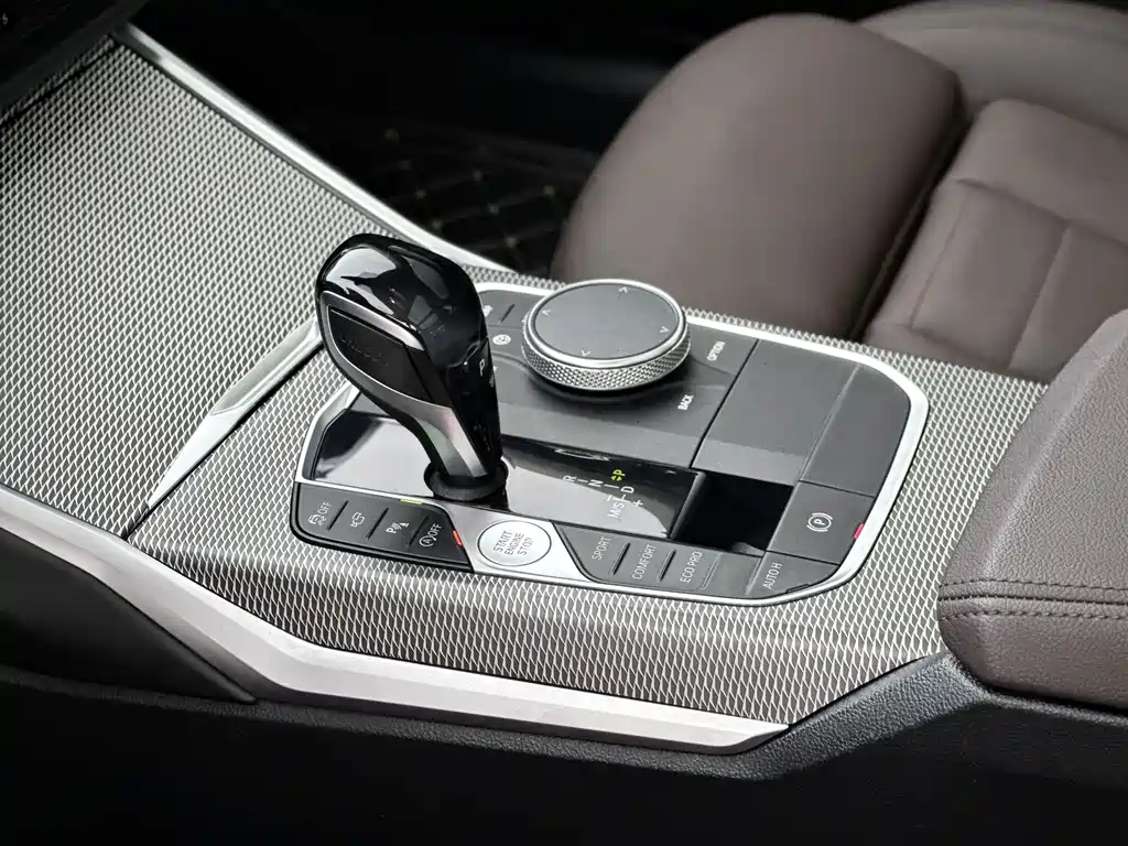 BMW 3 Series — фото 10
