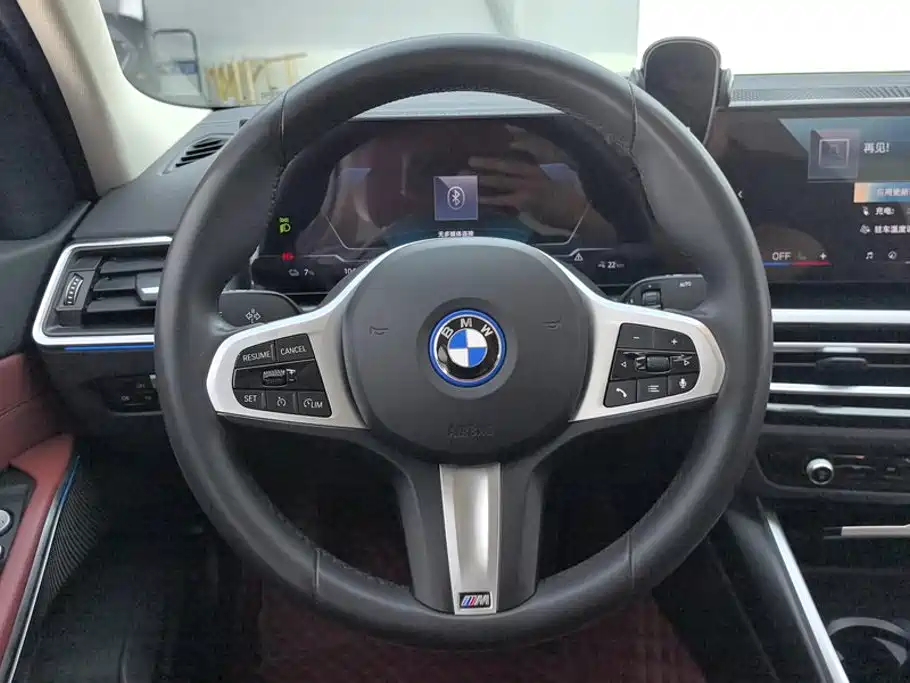 BMW i3 — фото 15