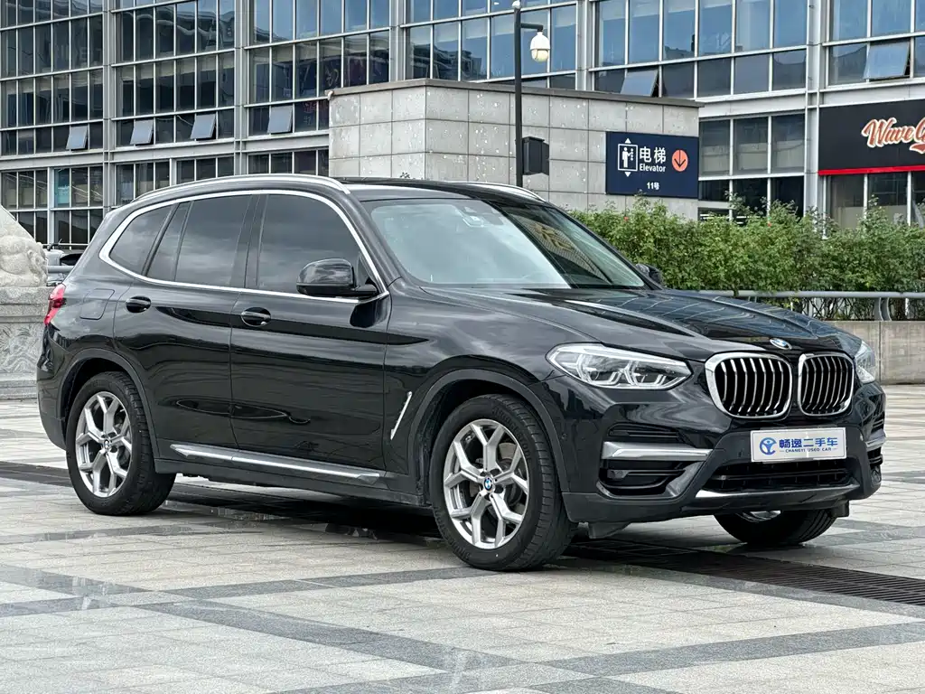 BMW X3 — фото 3