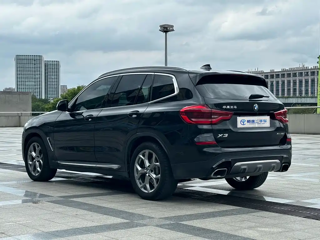 BMW X3 — фото 4