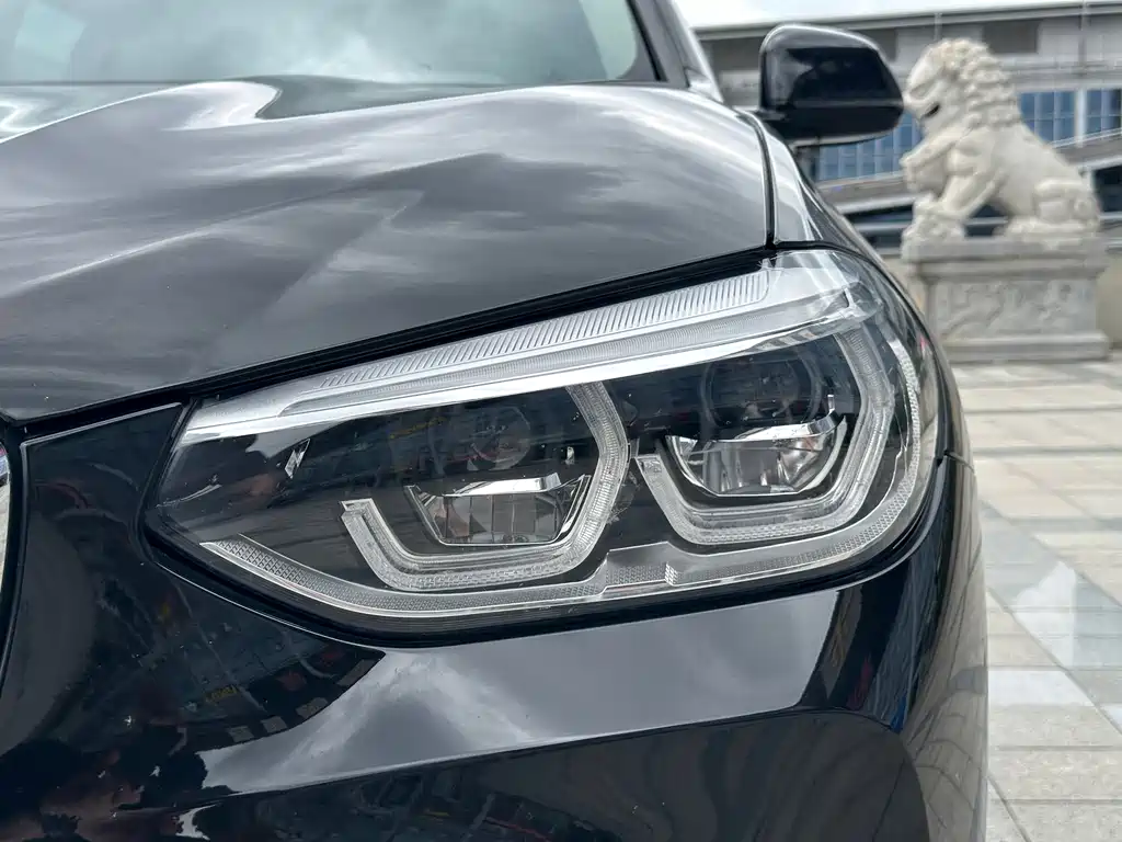 BMW X3 — фото 9
