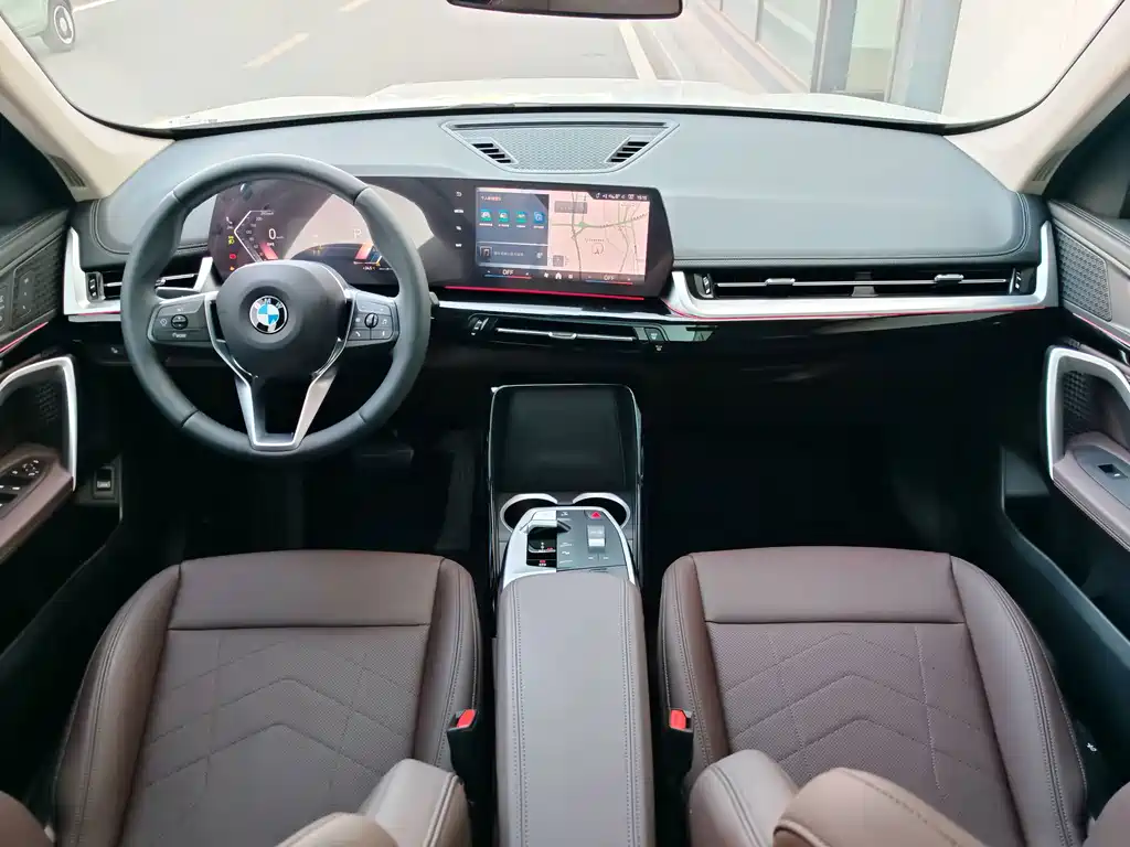 BMW X1 — фото 19