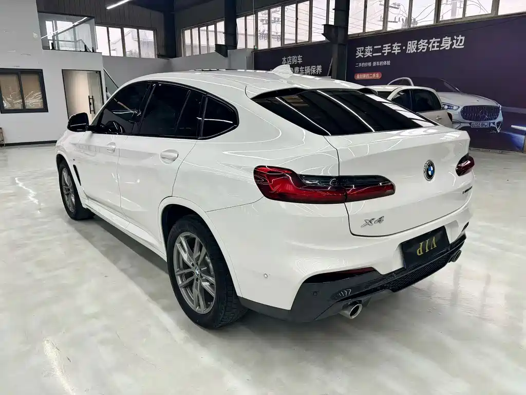 BMW X4 — фото 6