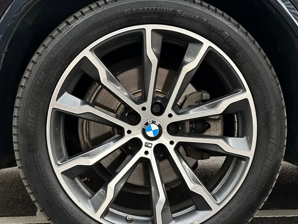 BMW X3 — фото 26