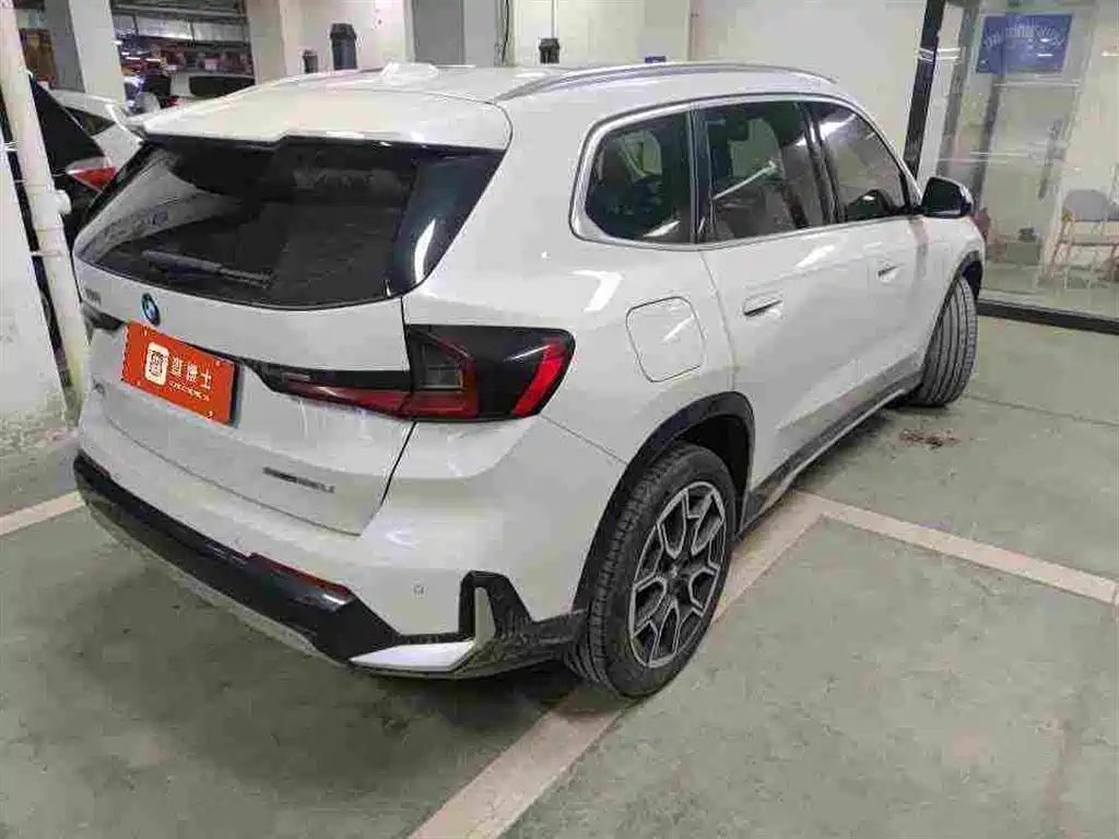 BMW X1 — фото 4