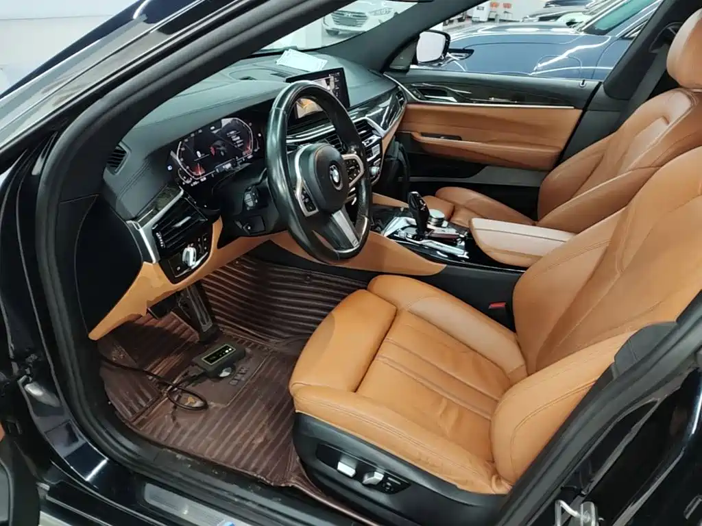 BMW 6 Series GT — фото 15