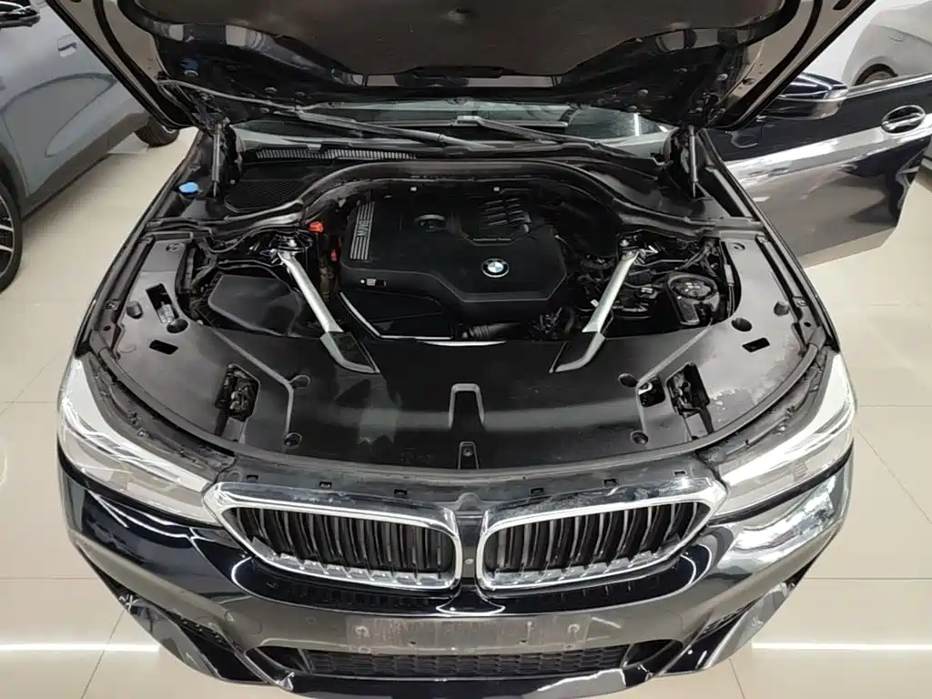 BMW 6 Series GT — фото 20