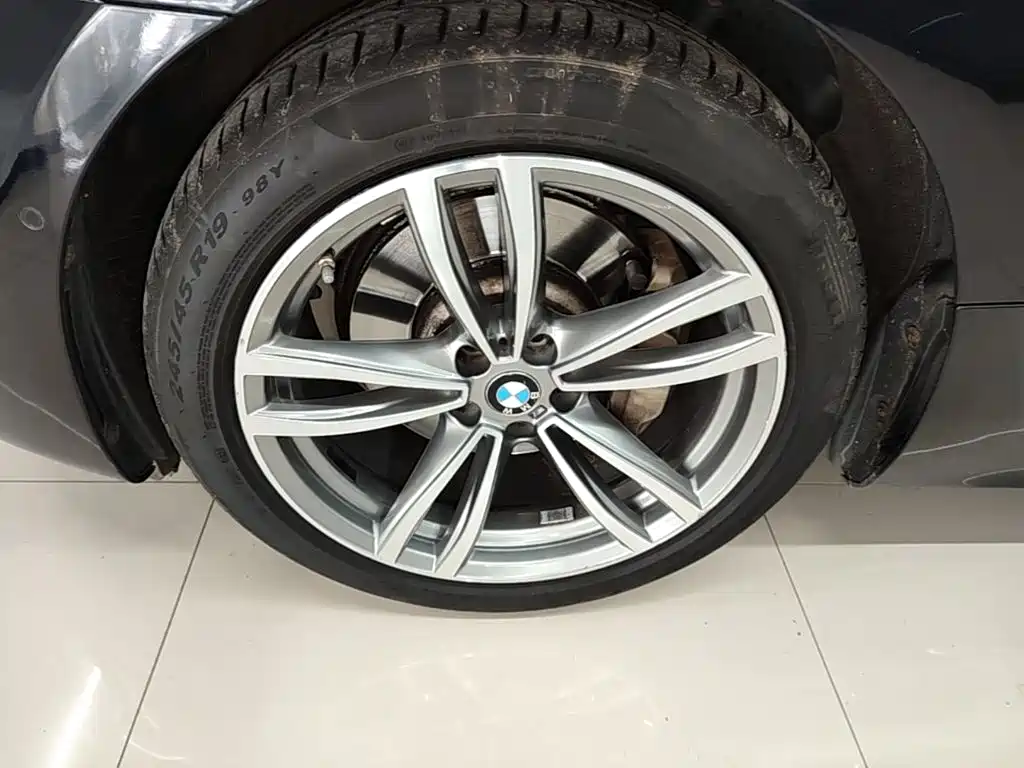 BMW 6 Series GT — фото 23
