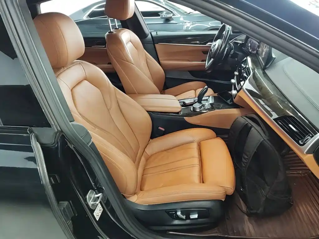 BMW 6 Series GT — фото 25