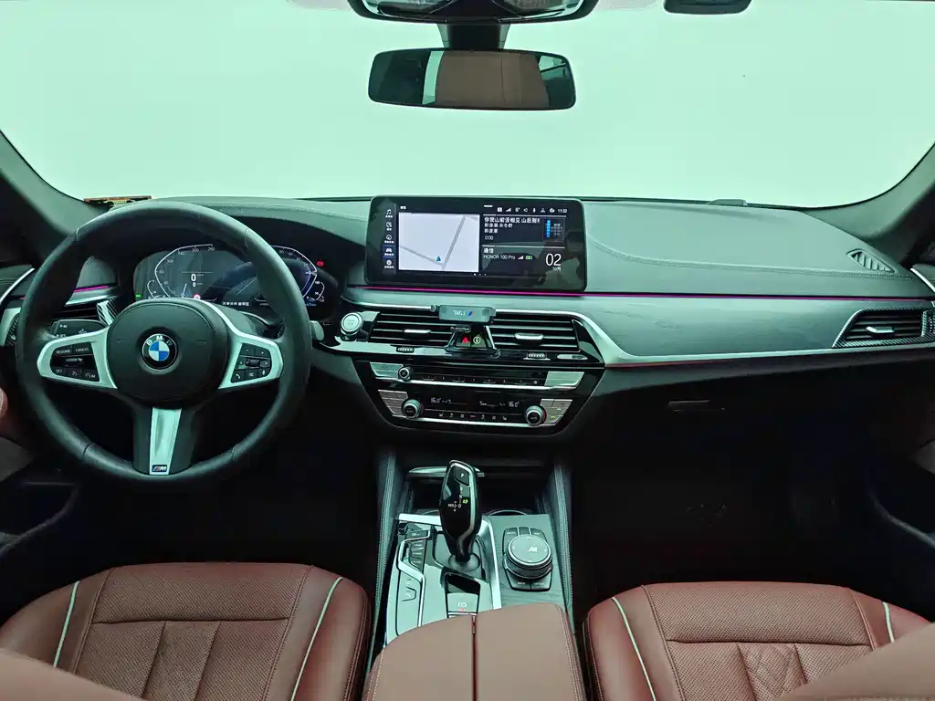 BMW 5 Series New Energy — фото 9