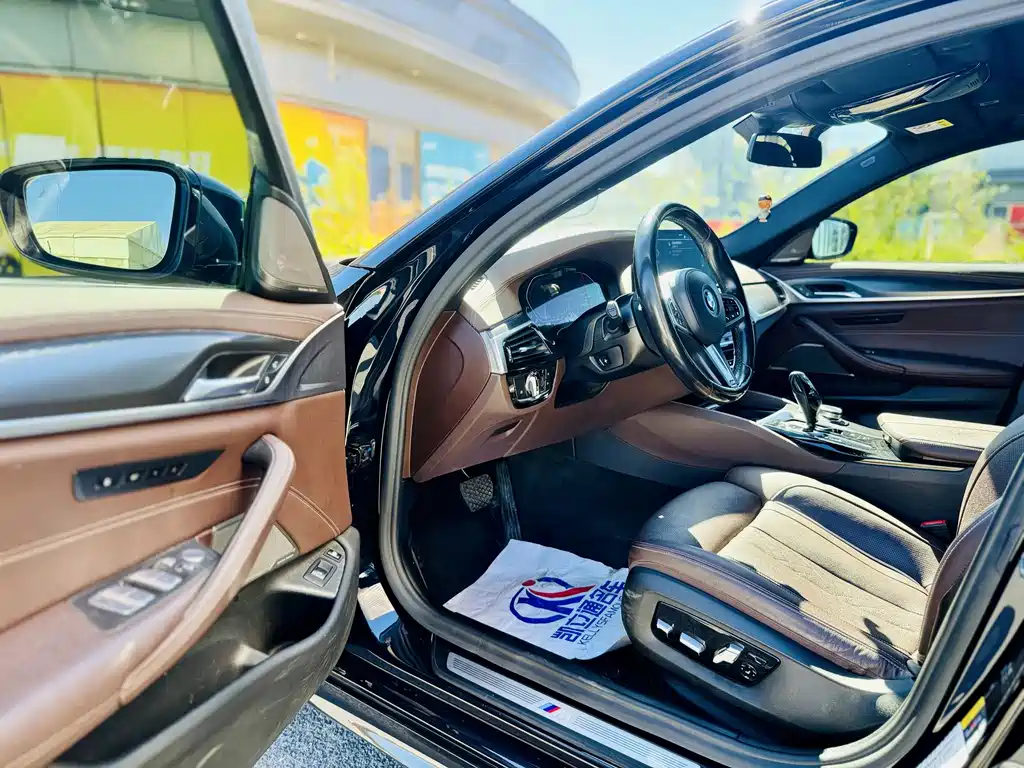 BMW 5 Series New Energy — фото 6
